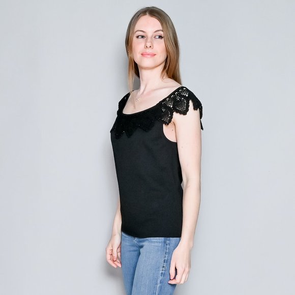 707. ESCADA Knit Black Top with Beaded Crochet Neckline Sz 42 - Picture 5 of 6